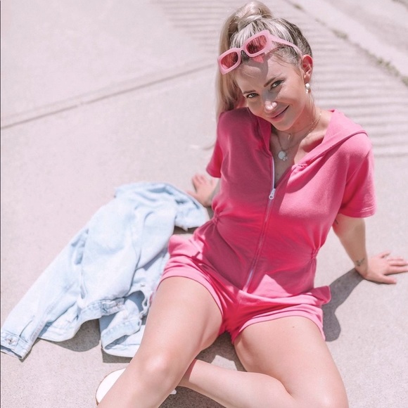 Smash + Tess Birds Papaya Apres Sun Romper - Picture 1 of 7